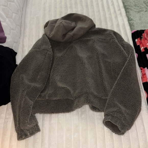 lululemon athletica Charcoal Women's Hoodie Sweater - Picture 3 of 4
